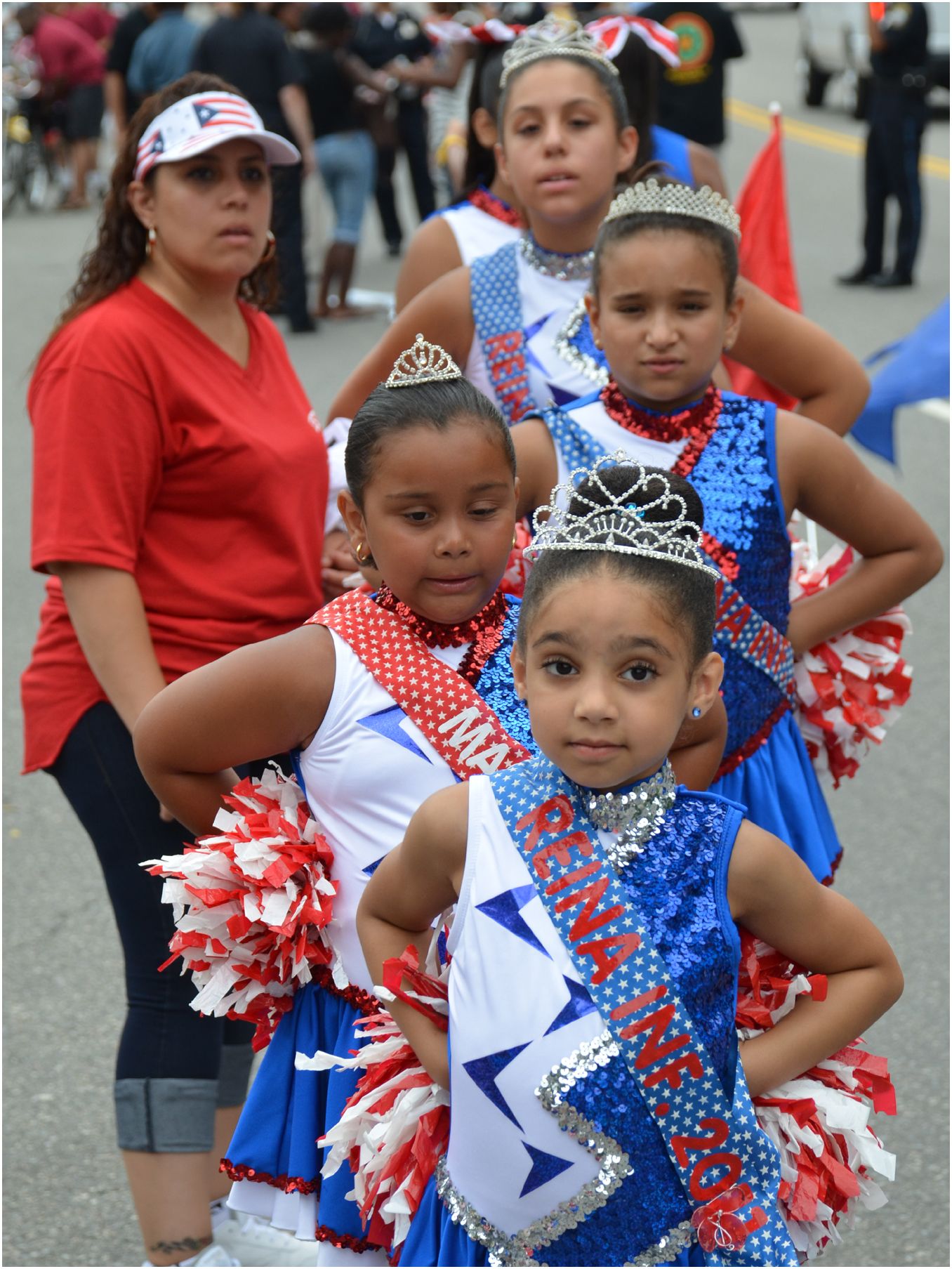 puerto rican festival parade 2011